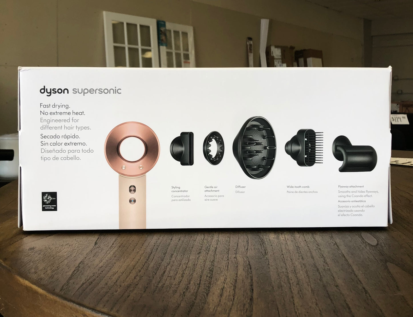 Dyson Limited edition Ceramic Pink and Rose gold Supersonic™ hair dryer with Onyx and Rose Presentation case