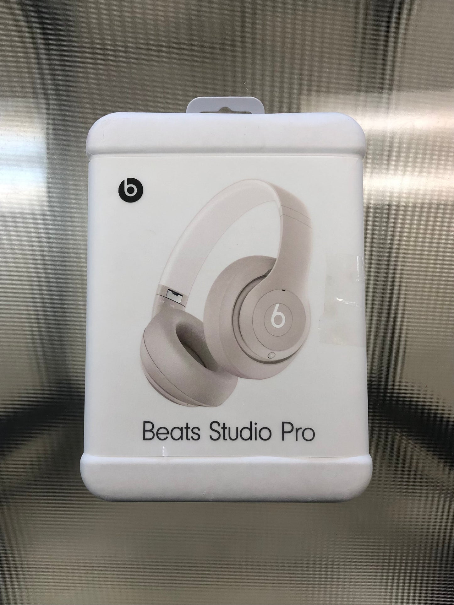 Beats Studio Pro - Wireless Bluetooth Noise Cancelling Headphones - Personalized Spatial Audio, USB-C Lossless Audio, Apple & Android Compatibility, Up to 40 Hours Battery Life - Sandstone